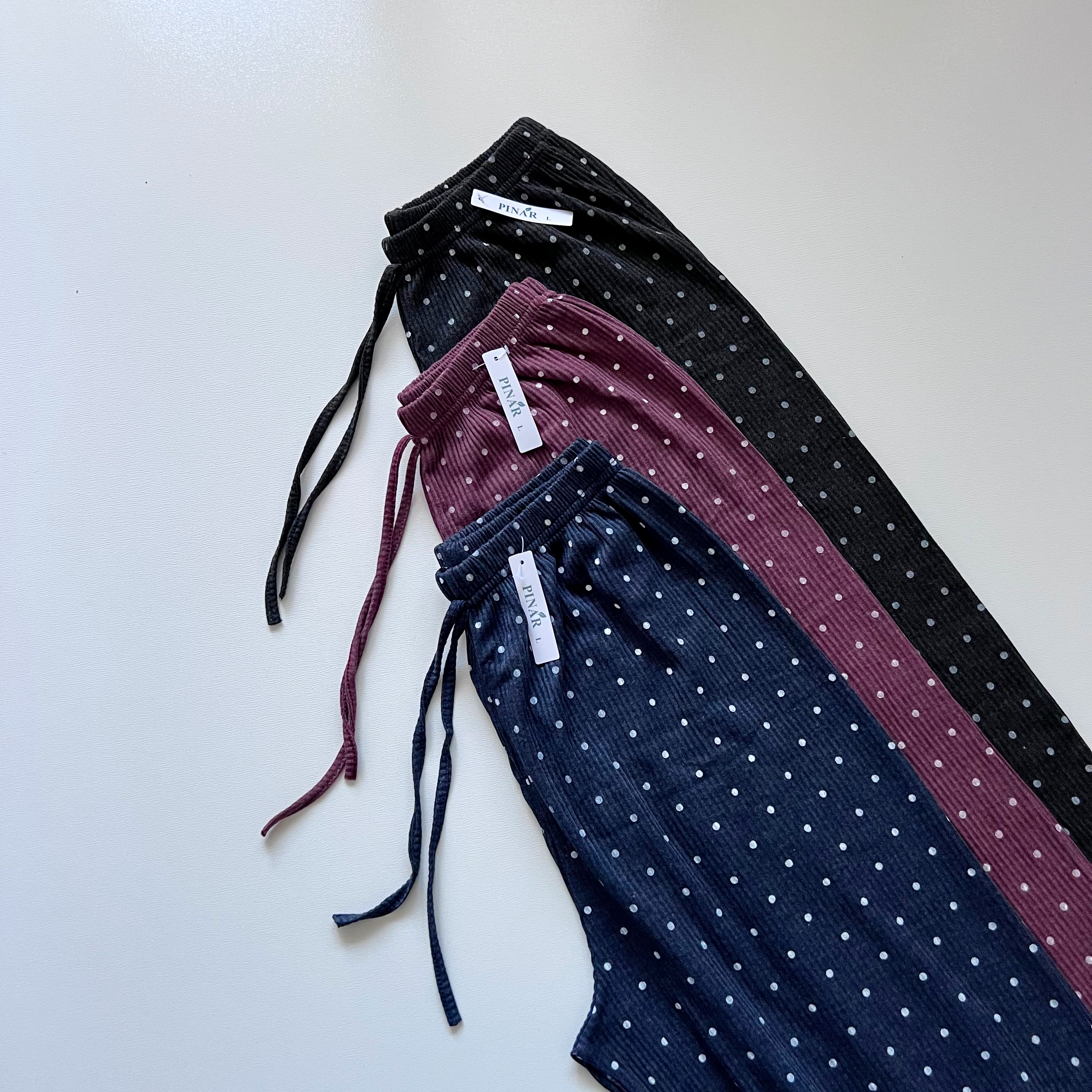 شلوار اکاردئونی خال خالی
